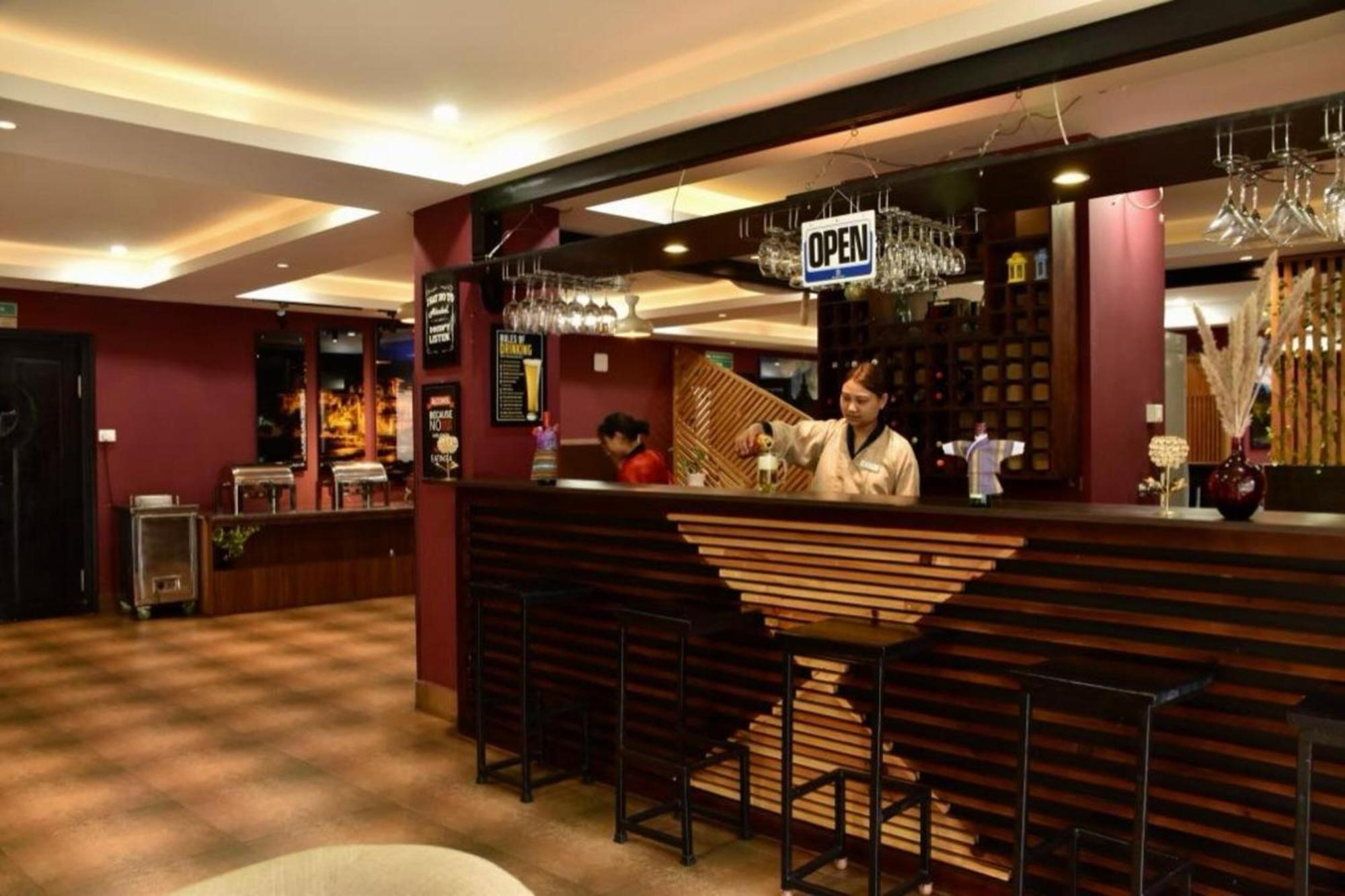 Hotel Damisa Thimphu Buitenkant foto